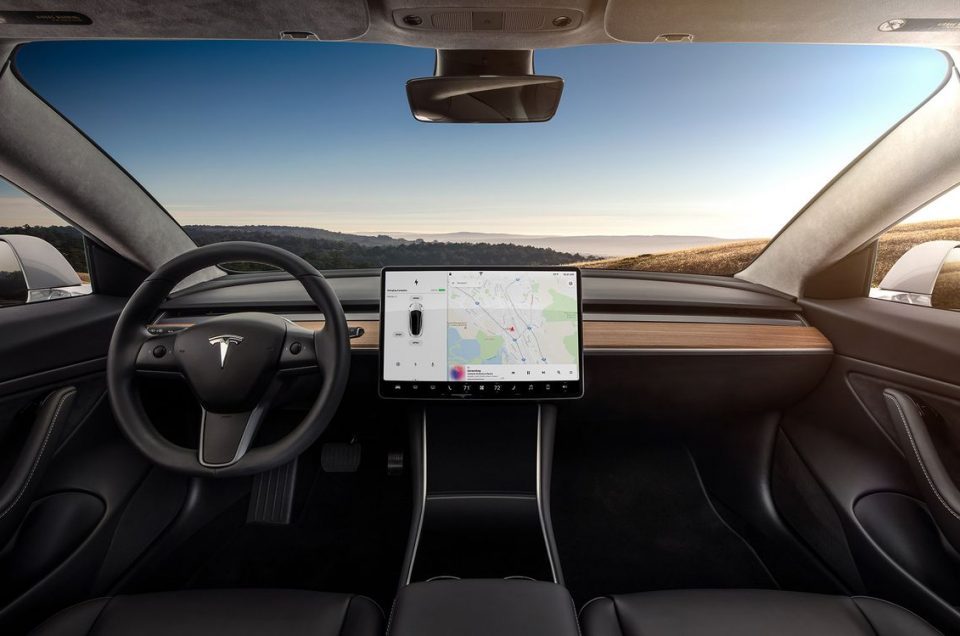 Презентация Tesla Model 3 во Фримонт