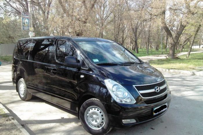 Hyundai H1 2011